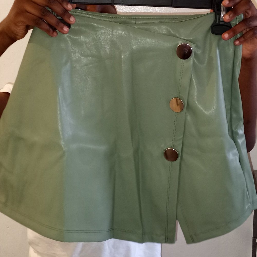 Sage Skort